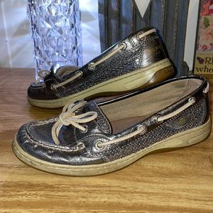 Women’s Sperry’s shimmer boat shoes